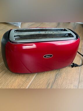 Oster Red 2-Slice Stainless Accent Toaster